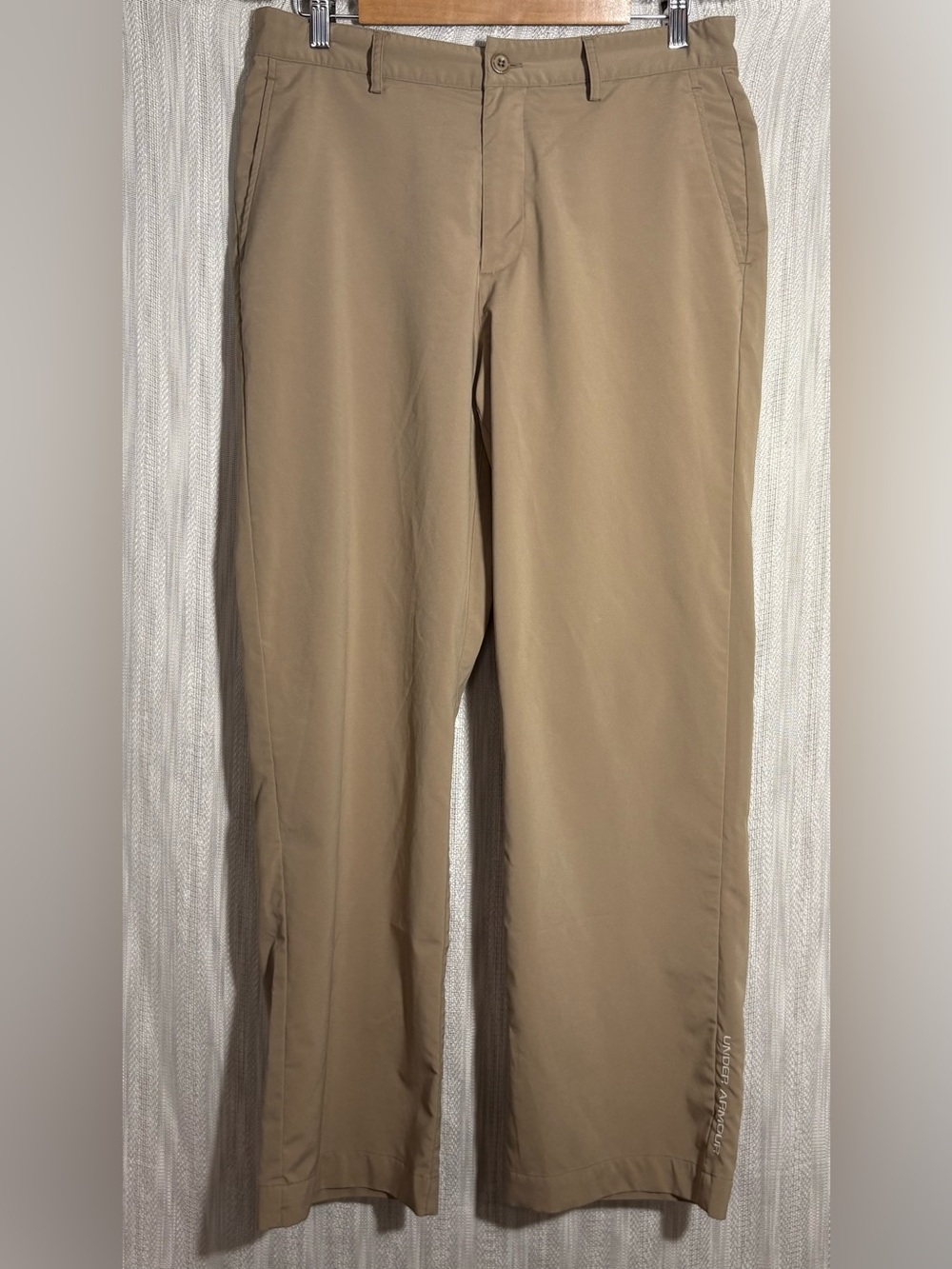 Under Armour Men's Khaki Stretch Chinos